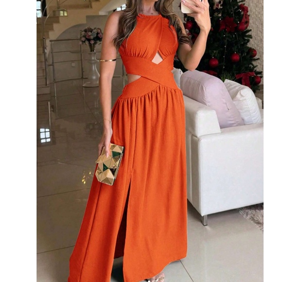 Luxe Cut out Tie Back Split Thigh Party Occasion Dress - Picture 9 of 10